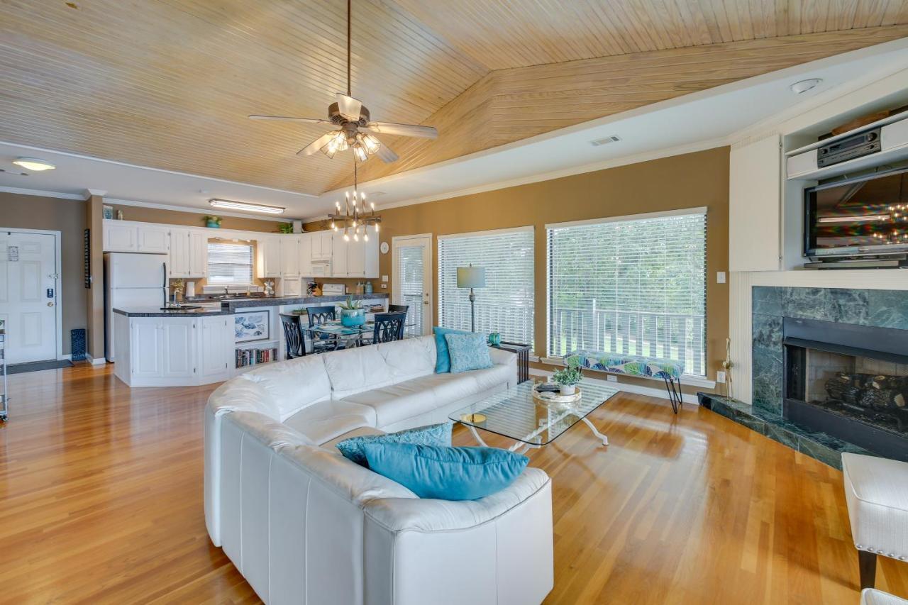Spacious Hot Springs Penthouse Stunning Lake View Εξωτερικό φωτογραφία